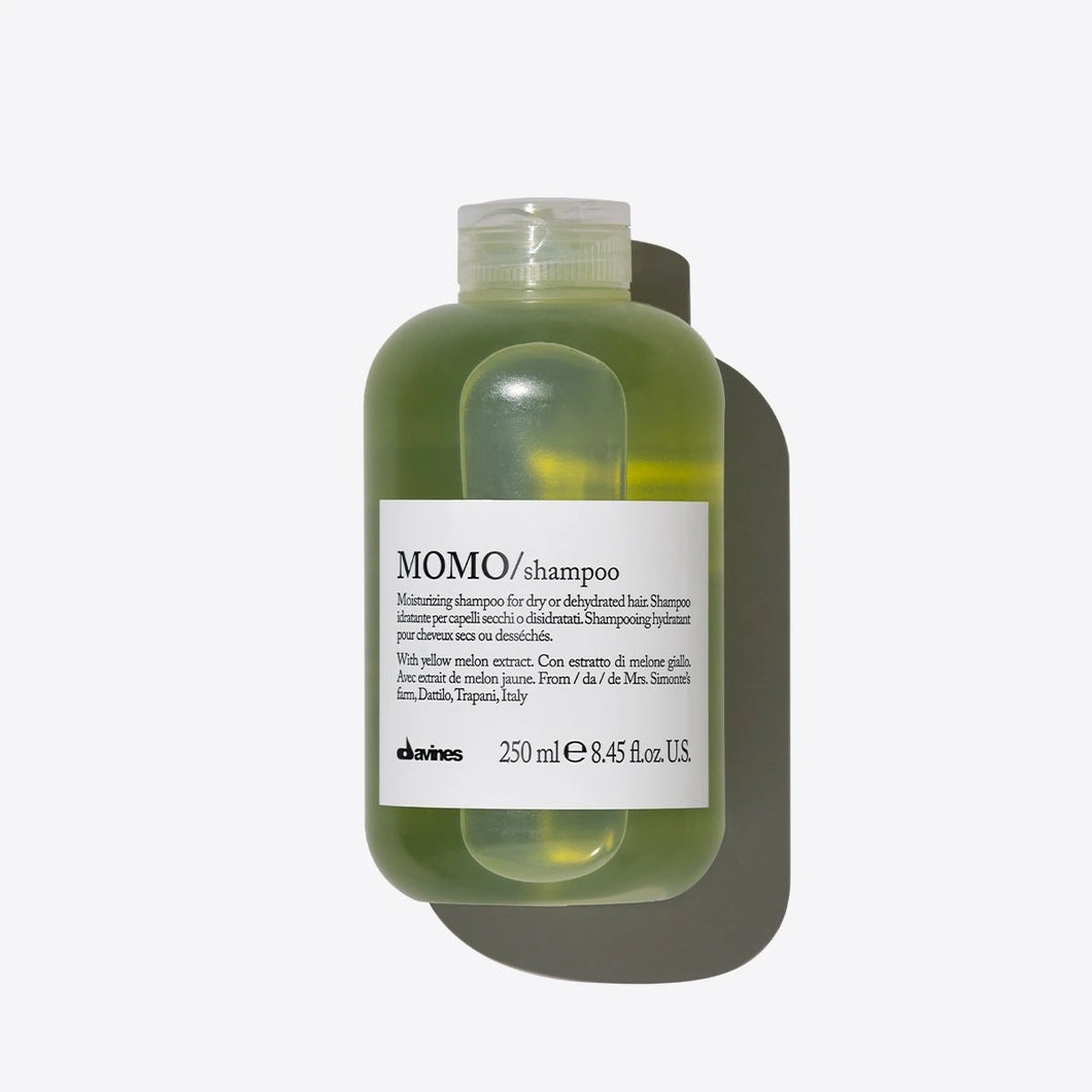 ESSENTIAL MOMO Shampoo