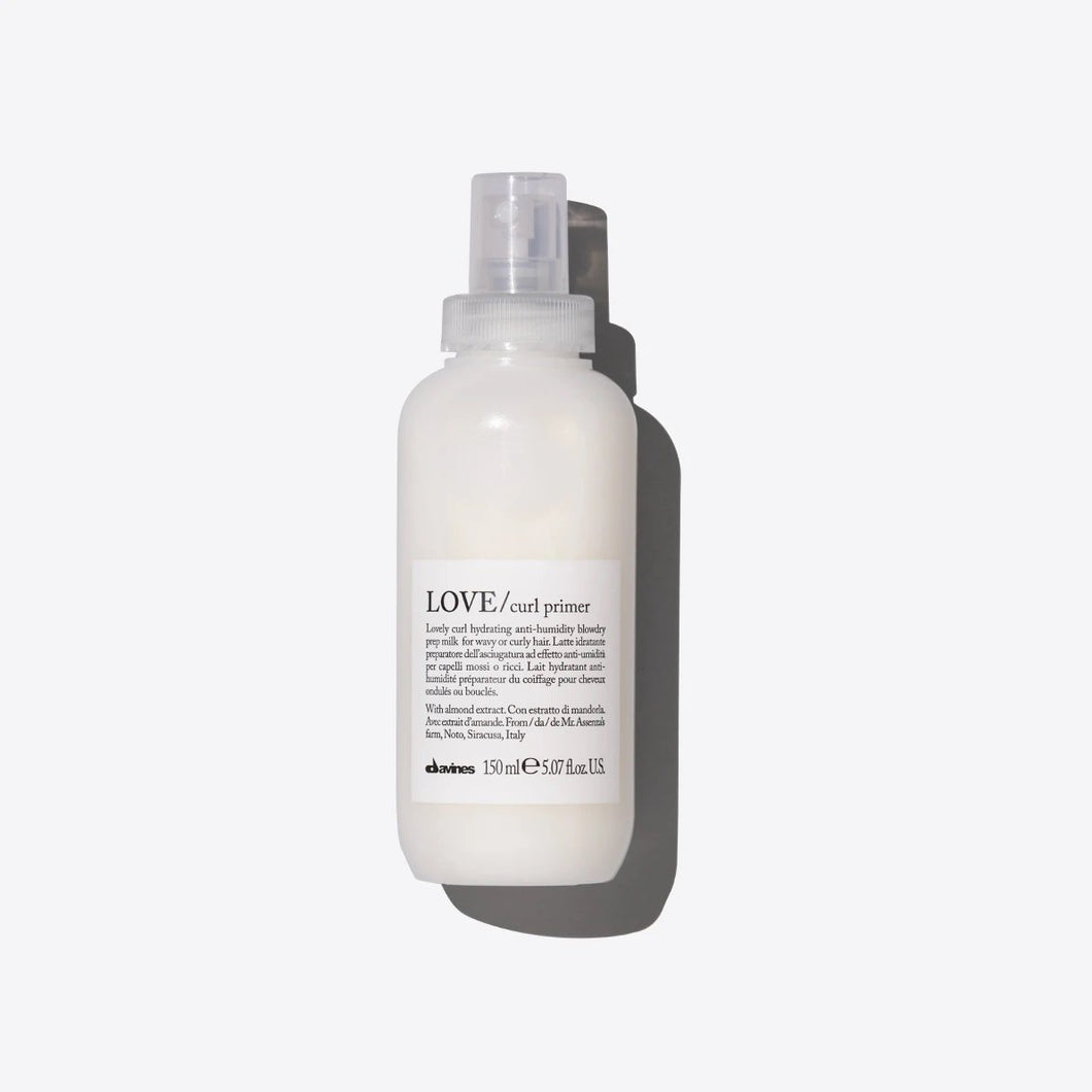 ESSENTIAL LOVE CURL Primer